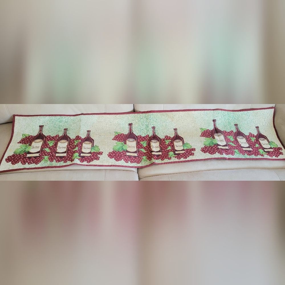 Wine Bottles and Grapes Table Runner